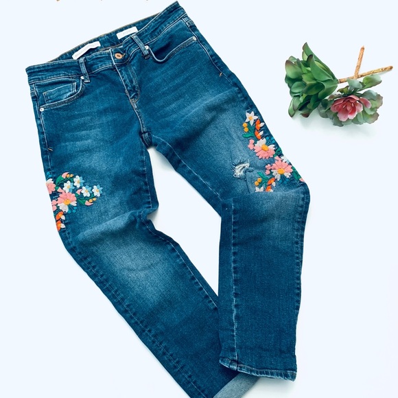 Pilcro Floral Embroidered Boho Jeans Anthro  27 - Picture 3 of 9